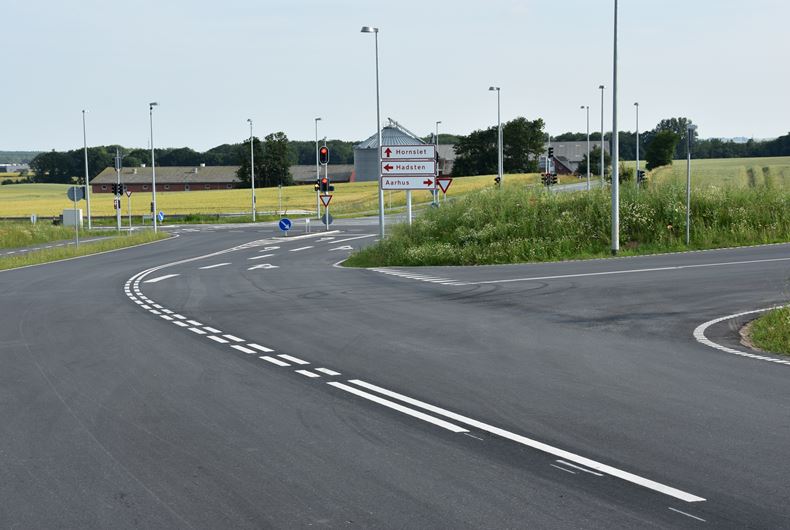Krydsombygning Løgtenvej – Kirkeholtvej